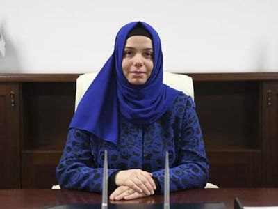 Yoksula nasihat veren Diyanet’in 2 numarası çifte maaşlı çıktı!