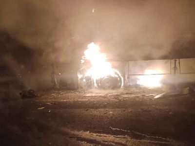 Yolcu Otobüsü Alevlere Teslim Oldu, Facianın Kıyısından Dönüldü