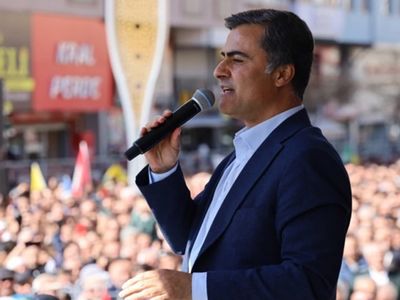YSK'dan son dakika Van Belediye Başkanlığı kararı: Oy birliğiyle karar verildi