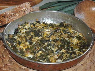 Yumurtalı çiriş kavurması tarifi : en güzel ve lezzetli yumurtalı çiriş kavurması nasıl yapılır? Yumurtalı çiriş kavurması malzemeleri ve pratik tarifi