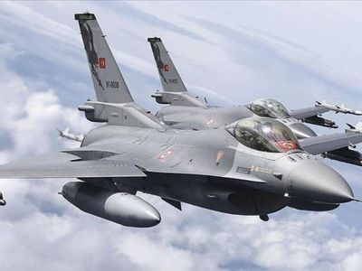 Yunanistan Ege tacizlerine devam ediyor: Türk jetleri gereken karşılığı verdi