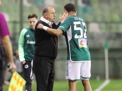 Yunanistan'da Fatih Terim fırtınası! İlk maçına galibiyetle başladı
