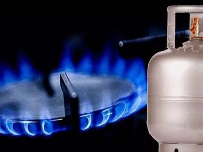 Zamların hedefinde şimdi de mutfak tüpü var! Yemek yapma bedeli artık 335 TL oldu! Vatandaşların tepkileri büyüyerek devam ediyor