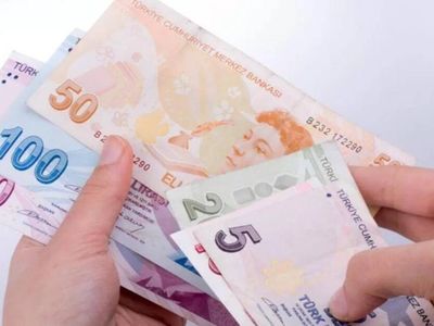 Zamlı maaşlar ne zaman yatacak? Emekliler bu haberi bekliyor: İşte zamlı maaşların yatma tarihi