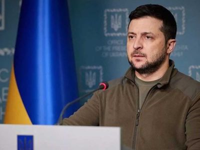 Zelenskiy iki hain generalin rütbelerini geri aldı: İsimlerini de açıkladı