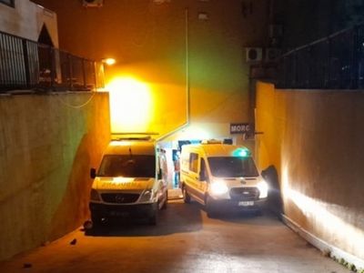 Zeytinburnu'nda Bıçaklı Kavga: Ölü ve Yaralılar Var