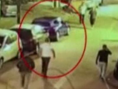 Zeytinburnu'nda Tartıştığı Kişiyi Silahla Vurdu
