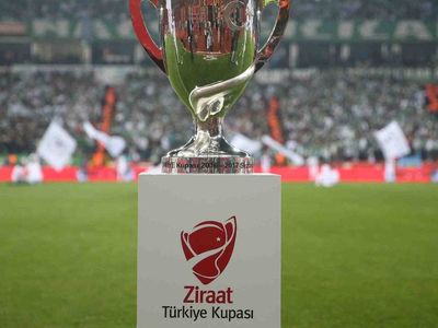 Ziraat Türkiye Kupası'nda yarı final rövanş maç hakemleri belli oldu