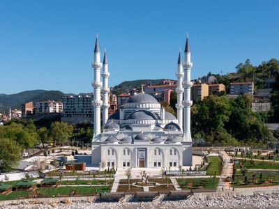 Zonguldak'ın Yeni Simgesi Uzun Mehmet Camii Cumhurbaşkanı Erdoğan Tarafından İbadete Açılıyor