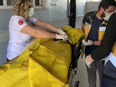 Zonguldak’ta Balkondan Beton Zemine Düşen Genç Öldü