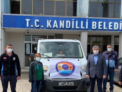 Zonguldak’ta Gurbetçiler İhtiyaç Sahiplerine Gıda Yardımı Yaptı