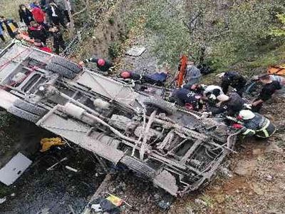 4 Öğrencinin Hayatını Yitirdiği Kocaeli’deki Servis Kazasının Kamera Kayıtları Ortaya Çıktı