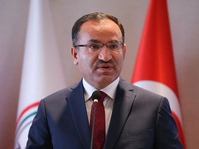 Adalet Bakanı Bekir Bozdağ'dan Önemli Açıklamalar: Adalet Neyi Emrediyorsa Onu Yaparız!