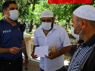 Adana Mezarlıklarında 'Korsan Hoca' Operasyonunda Ceza