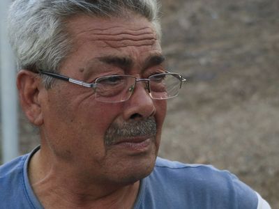 Adana’da Çıkan Orman Yangınında Evini Kaybeden Adamın Gözyaşları Yürekleri Yaktı