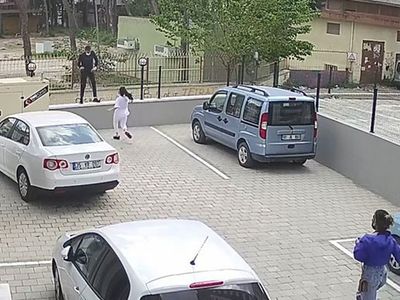Adana’da Kapkaççının Kovalanma Anları Kameraya Yansıdı