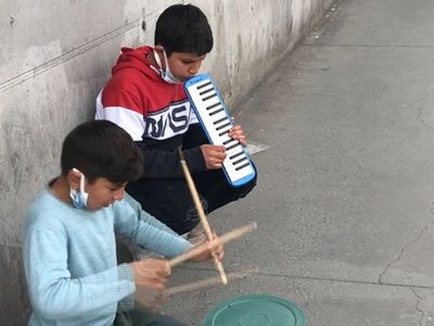 Bahçelievler'de Küçük Çocuktan Kova ile Bateri Şov