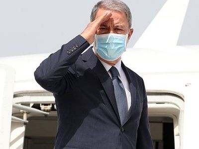 Bakan Akar Libya'da Görevli Mehmetçik ile Bir Araya Geldi