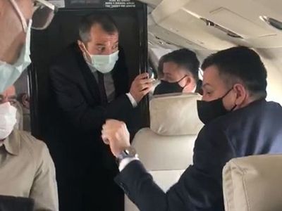 Bakan Bekir Pakdemirli'nin Uçağı Acil İniş Yaptı