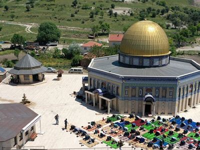 Balıkesir'deki Kudüs Camii'nde Bir Araya Gelenler İsrail'e Tepki Gösterdi