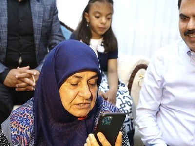 Başkan Erdoğan, Depremzede Aileyi Telefonla Arayarak Görüştü