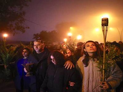 Binlerce vatandaş saat kulesi önünde toplandı: “Sesimi duyan var mı?”
