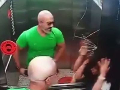 Cani Babanın Evladına Attığı Tokat Aynayı Çatlattı
