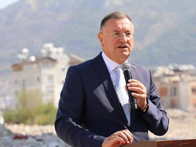 CHP'li Lütfü Savaş'a mtiingde saldırdılar: Lütfü Savaş konuyla ilgili açıklama yaptı