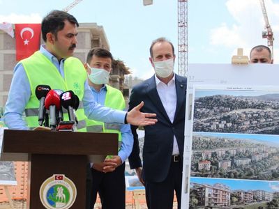 CHP’li vatandaşlar, Murat Kurum’a Teşekkür Etti