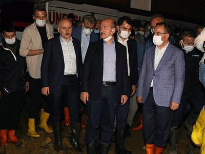 Cumhurbaşkanı Erdoğan Talimat Verdi! 3 Bakan Rize'ye Felaket Bölgesine Gitti