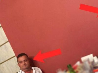 Davalıyla Birlikte Aynı Masada Yemek Yiyen Mahkeme Başkanı Açığa Alındı
