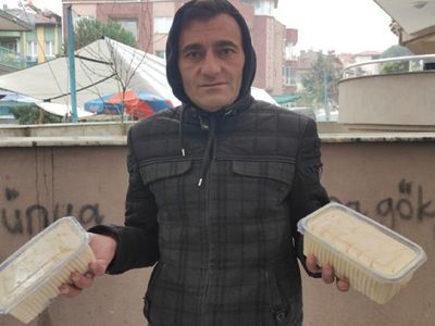 Denizli'de Arkadaşına Yardıma Giden Esnaf Soyguna Uğradı