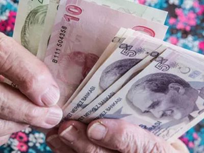 Emeklilerin Dört Gözle Beklediği Müjde Geldi! Zam, Erken Ödeme ve İkramiye Geliyor