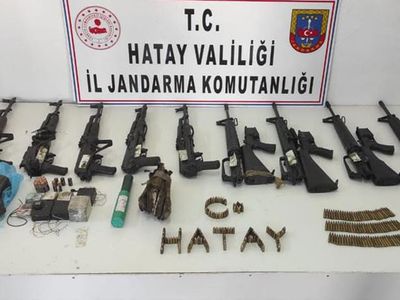 'Eren-8 Amanoslar Operasyonu'nda Çok Sayıda Mühimmat Ele Geçirildi