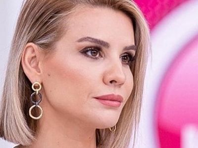 Esra Erol'a 7 Çocuğunu ve Kocasını Bırakıp Yasak Aşkına Kaçan Kadın Canlı Yayına Katıldı!