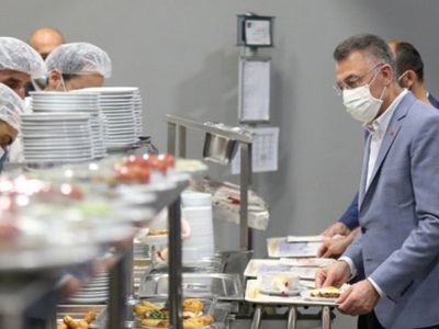 Fuat Oktay, İşçilerle Yaptığı Sahur Sonrası Açıklamalarda Bulundu