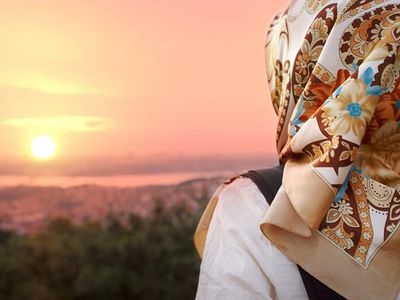 Gardıroba Sakladığı Eniştesiyle Basılan Kadının Hikayesi