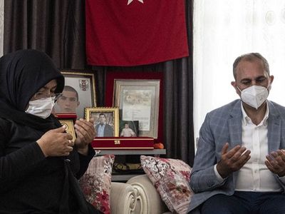 Gaziantep'teki Şehit Ailesi Cumhurbaşkanı Erdoğan'la Telefonda Görüştü