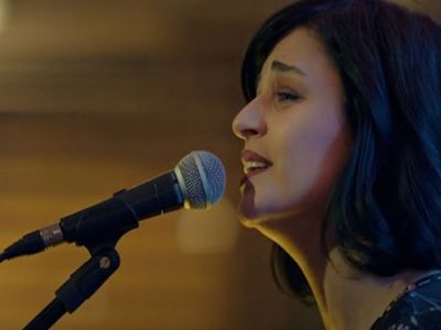 Anne Dizisinde Gonca Vuslateri'nin Türkü Söylemesi Sosyal Medyayı Salladı!