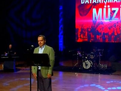 Halk TV'de Terör Propagandası Yapıldı! DHKP-C'nin Sözde Marşını Canlı Yayında Söylediler