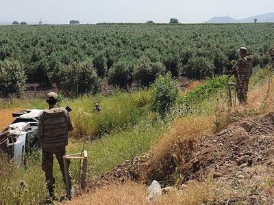 Hatay'da Askerleri Taşıyan Minibüs Devrildi: 3 Yaralı