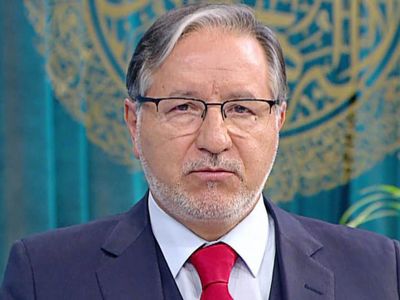 İlahiyatçı Mustafa Karataş o soruya ne diyeceğini bilemedi: Eşim çocuk istemeyince başka kadından...