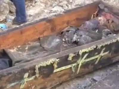 İnşaat Kazısında Rus Komutana Ait Tabut Çıktı!