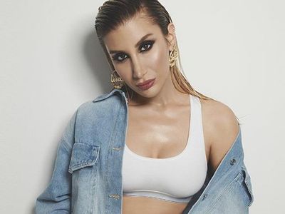 İrem Derici Yere Kapaklandı!