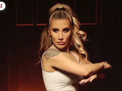 İrem Derici'den Dans Şov!