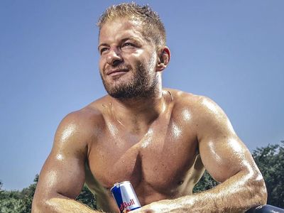 İsmail Balaban Survivor'da Güreşti!