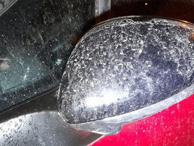 İstanbul'a Yağan Çamur Araçları Görülmez Hale Getirdi