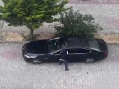 İstanbul'da akılalmaz anlar! Herkesin gözü önünde güpegündüz hırsızlık skandalı