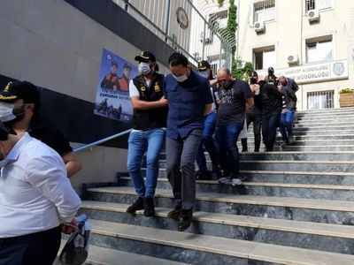 İstanbul’da Büyük Gasp! Çinli İş İnsanı 4 Kilo Külçe Altını Kaptırdı