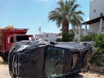 İstanbul'da Freni Patlayan Kamyon Ortalığı Birbirine Kattı